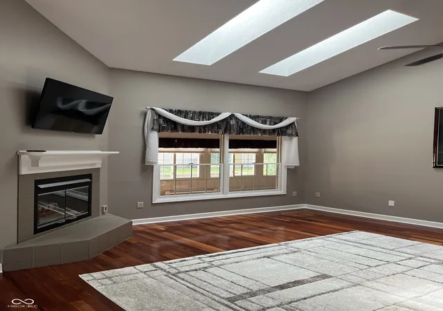 Photo 3 of Single family home for sale at 6423 Franklin Ct, Fishers, IN 46038 | MLS# 22124669 | Listing updated on 2026-09-27