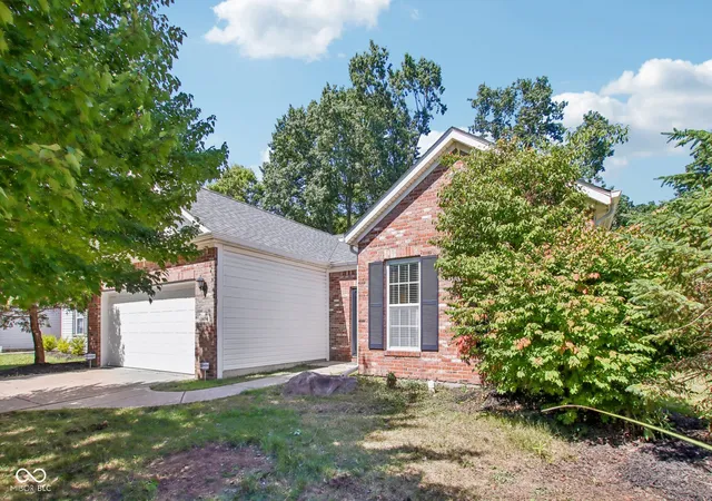 Photo 1 of Single family home for sale at 3414 Aylesford Ln, Indianapolis, IN 46228 | MLS# 22124677 | Listing updated on 2026-09-14