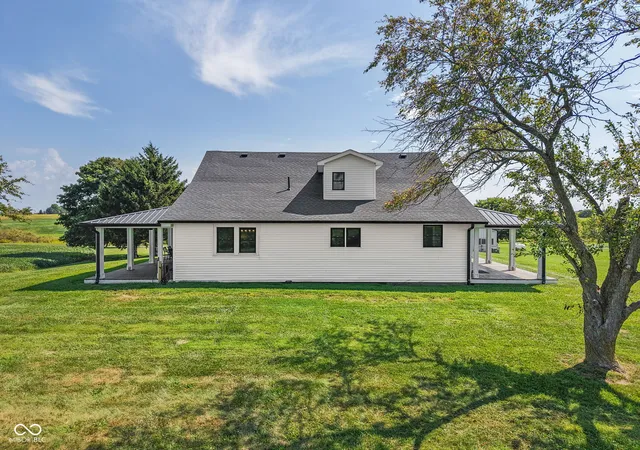Photo 3 of Single family home for sale at 3581 W County Rd 350 N, Danville, IN 46122 | MLS# 22124708 | Listing updated on 2026-10-05