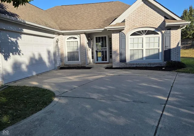 Photo 1 of Single family home for sale at 2360 Peter Ct, Indianapolis, IN 46229 | MLS# 22124734 | Listing updated on 2026-09-18