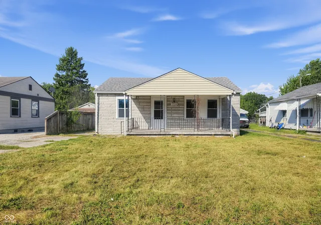 Photo 3 of Sale Pending at 2918 Denison St, Indianapolis, IN 46241 | MLS# 22124736 | Listing updated on 2026-09-21