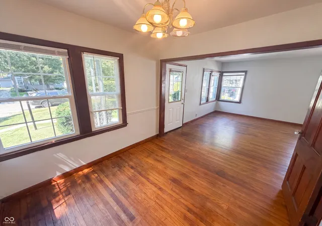 Photo 1 of Single family home for sale at 4915 Ralston Ave, Indianapolis, IN 46205 | MLS# 22124740 | Listing updated on 2026-09-24
