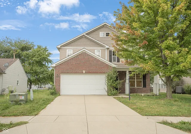 Photo 1 of Single family home for sale at 272 Brookview Dr, Brownsburg, IN 46112 | MLS# 22124750 | Listing updated on 2026-09-14