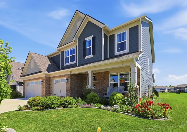 Photo 2 of Single family home for sale at 4225 Blackford Rd, Bargersville, IN 46106 | MLS# 22124781 | Listing updated on 2026-09-14