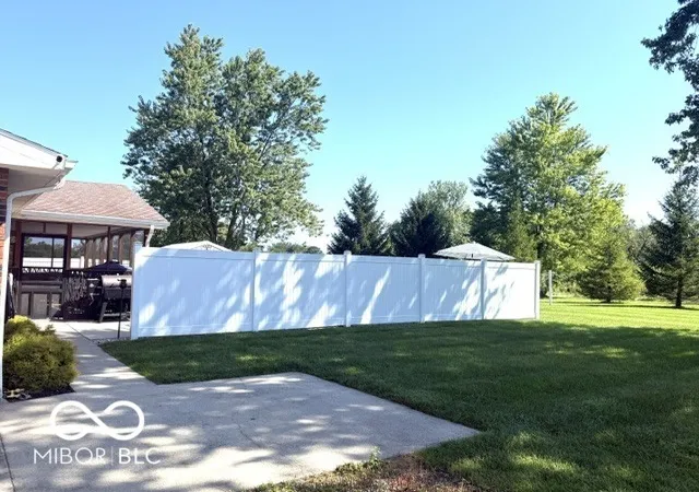 Photo 4 of Single family home for sale at 303 Mattie Harris Rd, Centerville, IN 47330 | MLS# 22124787 | Listing updated on 2026-10-27