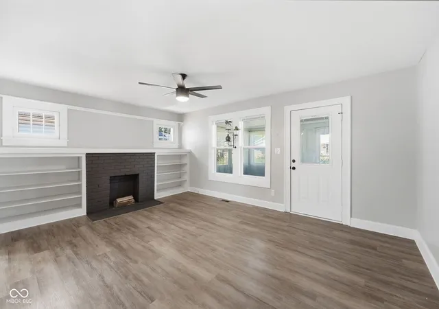 Photo 4 of Single family home for sale at 743 N Emerson Ave, Indianapolis, IN 46219 | MLS# 22124833 | Listing updated on 2026-09-23