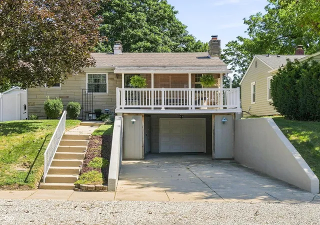 Photo 3 of Sale Pending at 61 Cecil Ave, Indianapolis, IN 46219 | MLS# 22124834 | Listing updated on 2026-09-29