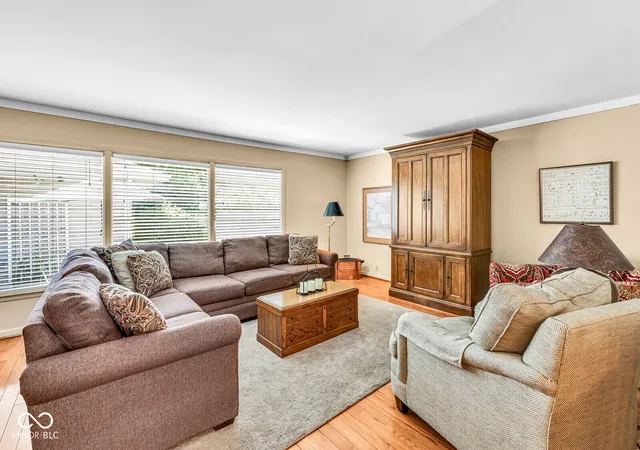 Photo 4 of Single family home for sale at 7844 Windcombe, Indianapolis, IN 46240 | MLS# 22124845 | Listing updated on 2026-09-10