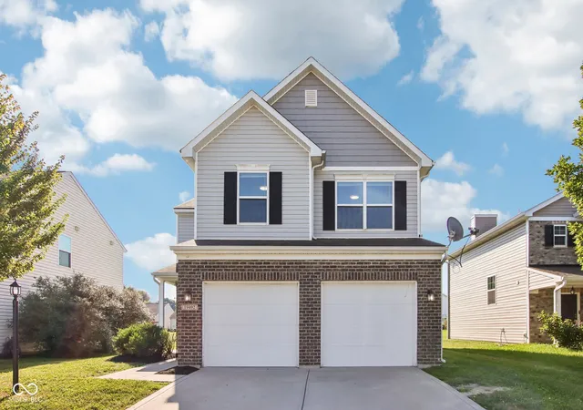 Photo 1 of Single family home for sale at 19492 Chip Shot Rd, Noblesville, IN 46062 | MLS# 22124859 | Listing updated on 2026-09-30