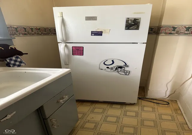 Photo 4 of Single family home for sale at 711 S Locust St, Greencastle, IN 46135 | MLS# 22124881 | Listing updated on 2026-09-14
