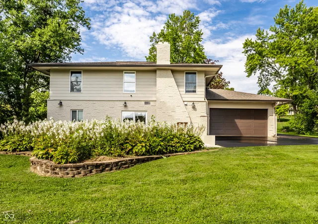 Photo 37 of Sale Pending at 5847 Gloucester Cir, Indianapolis, IN 46220 | MLS# 22124885 | Listing updated on 2026-09-14