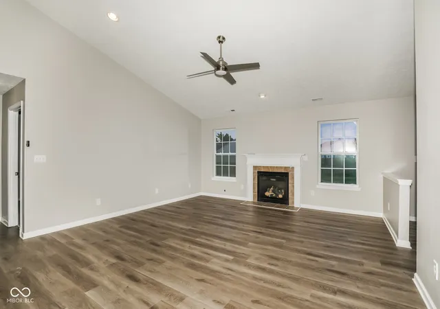 Photo 3 of Single family home for sale at 11620 Tucker Ct, Indianapolis, IN 46229 | MLS# 22124903 | Listing updated on 2026-10-14
