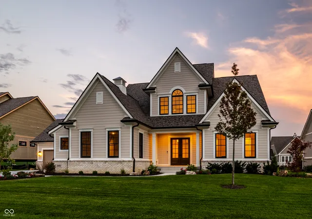 Photo 2 of Sale Pending at 8093 Easton Ln, Zionsville, IN 46077 | MLS# 22124934 | Listing updated on 2026-09-20