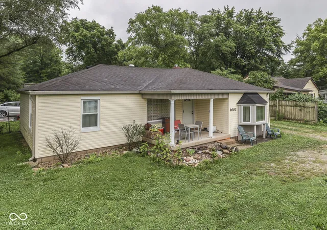 Single family home for sale at 1603 S Morgantown Rd, Greenwood, IN 46143 | MLS# 22124964 | Listing updated on 2026-09-12