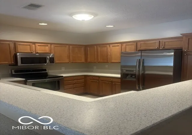Photo 4 of Condo for sale at 4293 Washington Blvd, Plainfield, IN 46168 | MLS# 22124978 | Listing updated on 2026-09-10