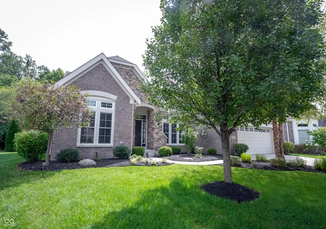 Photo 3 of Sale Pending at 12571 Hidden Spring Cvs, Fishers, IN 46037 | MLS# 22124987 | Listing updated on 2026-09-15
