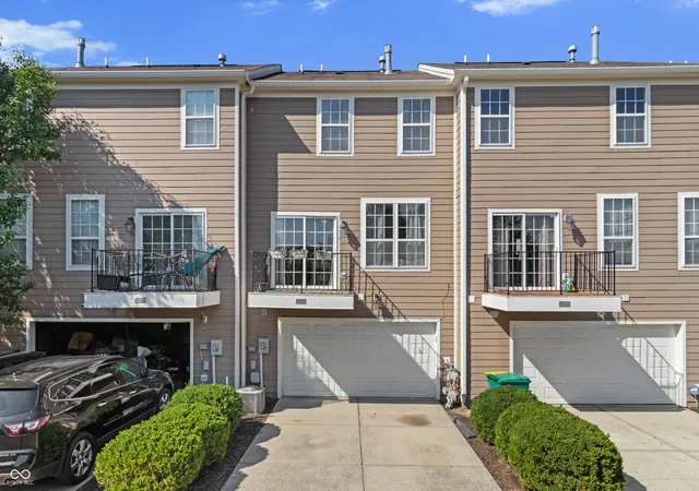 Photo 1 of Condo for sale at 178 Straughn Ln, Westfield, IN 46074 | MLS# 22124989 | Listing updated on 2026-09-10