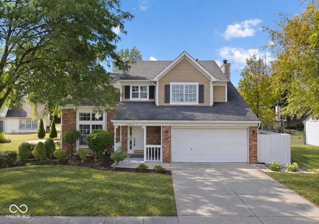Photo 2 of Sale Pending at 11017 Lake Run Dr, Fishers, IN 46038 | MLS# 22125001 | Listing updated on 2026-09-24