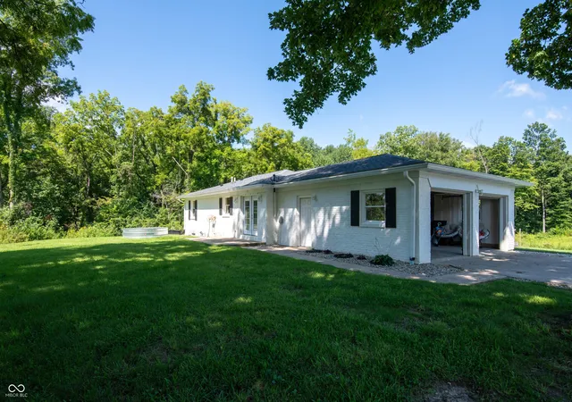 Photo 3 of Single family home for sale at 4943 E County Rd 550 S, Greencastle, IN 46135 | MLS# 22125028 | Listing updated on 2026-09-15