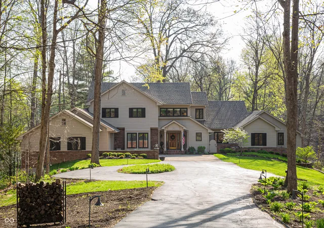 Photo 3 of Sale Pending at 3609 N Devon Dr, Martinsville, IN 46151 | MLS# 22125052 | Listing updated on 2026-09-11