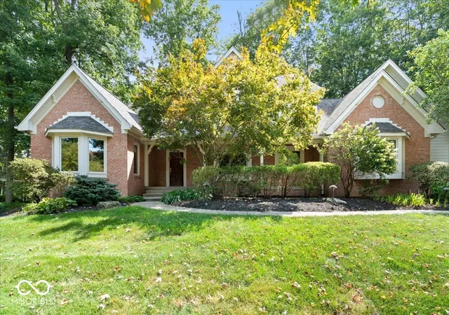 Photo 2 of Sale Pending at 4317 Creekside Pass, Zionsville, IN 46077 | MLS# 22125063 | Listing updated on 2026-09-15