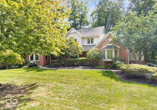 Photo 3 of Sale Pending at 4317 Creekside Pass, Zionsville, IN 46077 | MLS# 22125063 | Listing updated on 2026-09-15