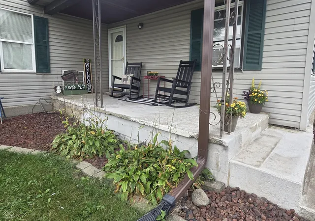 Photo 2 of Single family home for sale at 10025 W County Rd 450 S, Shirley, IN 47384 | MLS# 22125064 | Listing updated on 2026-09-22