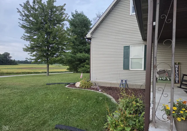 Photo 3 of Single family home for sale at 10025 W County Rd 450 S, Shirley, IN 47384 | MLS# 22125064 | Listing updated on 2026-09-22