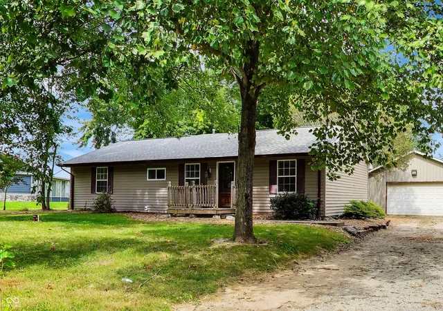 Photo 1 of Single family home for sale at 786 E 400 North, Greenfield, IN 46140 | MLS# 22125066 | Listing updated on 2026-09-22