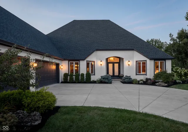Photo 2 of Sale Pending at 12144 Admirals Landing Blvd, Indianapolis, IN 46236 | MLS# 22125089 | Listing updated on 2026-09-14