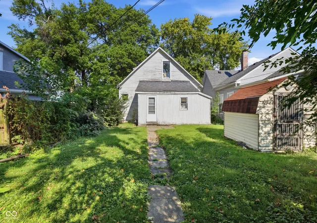 Photo 3 of Single family home for sale at 1505 Brookside Ave, Indianapolis, IN 46201 | MLS# 22125097 | Listing updated on 2026-10-29