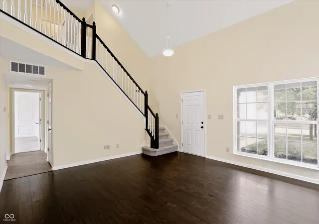 Photo 4 of Single family home for sale at 1617 Maplewood, Pendleton, IN 46064 | MLS# 22125126 | Listing updated on 2026-09-25
