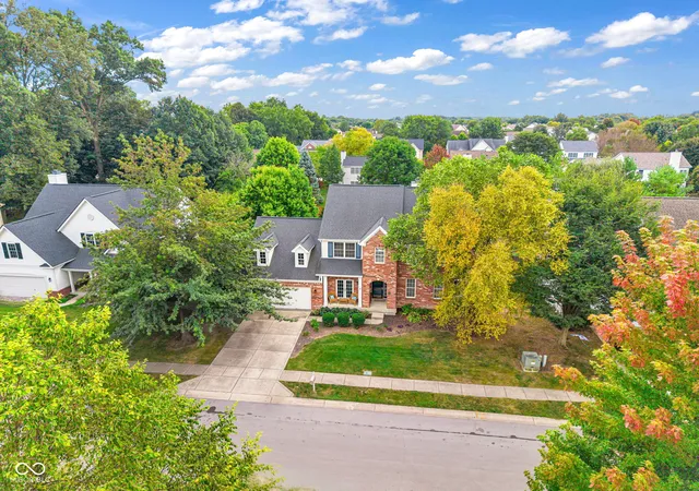 Photo 2 of Single family home for sale at 8615 Cyprus Hl Passing, Avon, IN 46123 | MLS# 22125202 | Listing updated on 2026-09-14