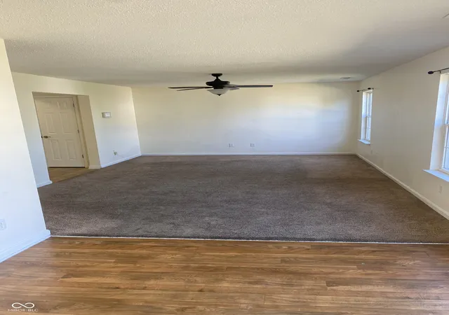Photo 2 of Sale Pending at 2538 Mingo Ln, Indianapolis, IN 46217 | MLS# 22125212 | Listing updated on 2026-10-06