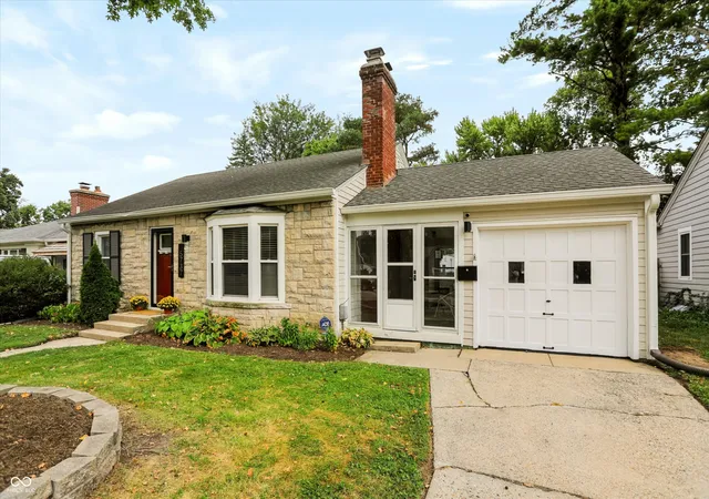 Photo 3 of Sale Pending at 5737 Indianola Ave, Indianapolis, IN 46220 | MLS# 22125227 | Listing updated on 2026-09-15