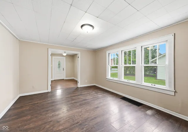 Photo 2 of Single family home for sale at 9140 Hamilton Ave, Indianapolis, IN 46234 | MLS# 22125230 | Listing updated on 2026-09-21