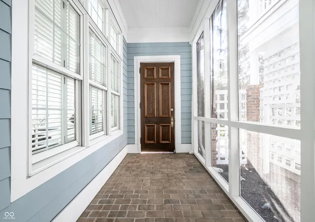 Photo 3 of Single family home for sale at 663 Ellsworth St, Indianapolis, IN 46202 | MLS# 22125244 | Listing updated on 2026-09-10