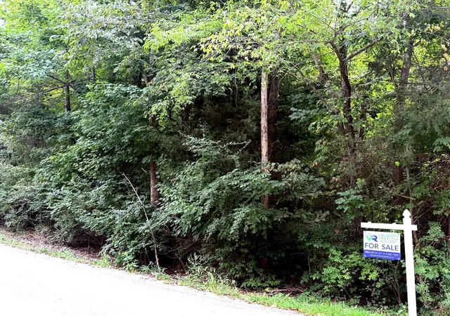 Photo 1 of Sale Pending at 145 Jefferson Valley, Coatesville, IN 46121 | MLS# 22125259 | Listing updated on 2026-09-11