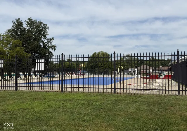 Photo 3 of Sale Pending at 145 Jefferson Valley, Coatesville, IN 46121 | MLS# 22125259 | Listing updated on 2026-09-11