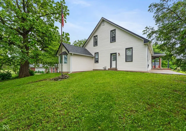 Photo 1 of Single family home for sale at 5312 E Southern Ave, Indianapolis, IN 46203 | MLS# 22125261 | Listing updated on 2026-09-30