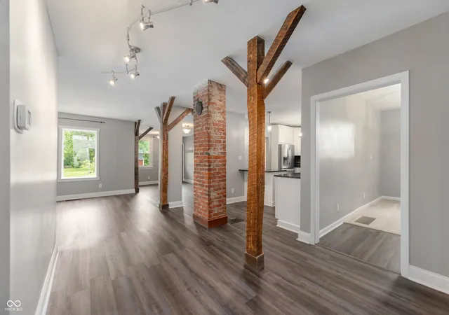 Photo 3 of Single family home for sale at 5312 E Southern Ave, Indianapolis, IN 46203 | MLS# 22125261 | Listing updated on 2026-09-30