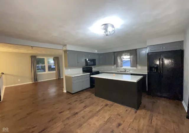 Photo 4 of Single family home for sale at 2334 Malibu Ct, Anderson, IN 46012 | MLS# 22125262 | Listing updated on 2026-09-12