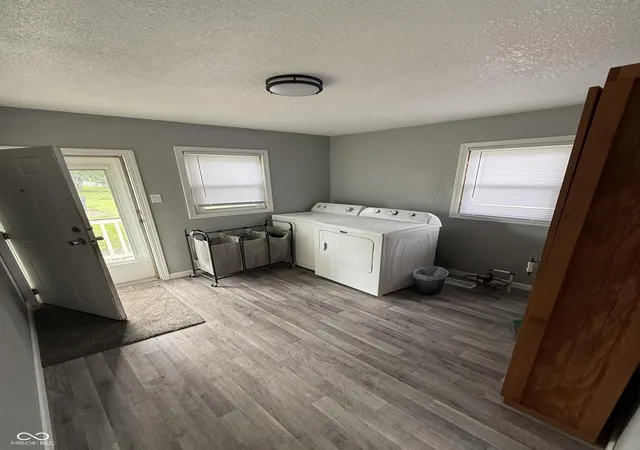 Photo 4 of Single family home for sale at 711 S Madison St, Nappanee, IN 46550 | MLS# 22125267 | Listing updated on 2026-09-21