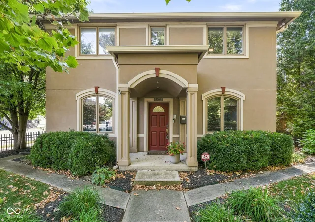 Photo 1 of Single family home for sale at 1567 Broadway St, Indianapolis, IN 46202 | MLS# 22125295 | Listing updated on 2026-09-30