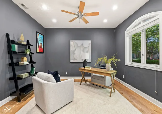 Photo 3 of Single family home for sale at 1567 Broadway St, Indianapolis, IN 46202 | MLS# 22125295 | Listing updated on 2026-09-30