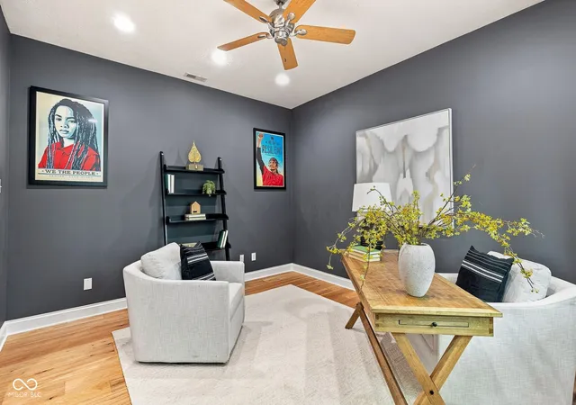 Photo 4 of Single family home for sale at 1567 Broadway St, Indianapolis, IN 46202 | MLS# 22125295 | Listing updated on 2026-09-30