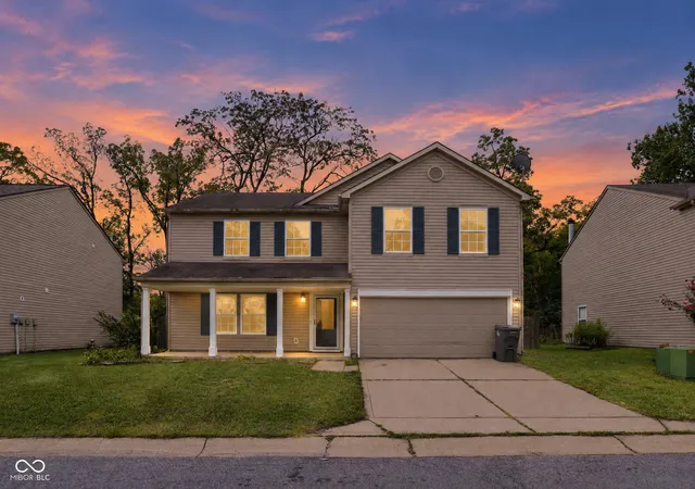 Photo 1 of Single family home for sale at 4120 Waterthrush Dr, Indianapolis, IN 46254 | MLS# 22125298 | Listing updated on 2026-10-07