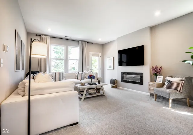 Photo 3 of Condo for sale at 10348 River Park Way, Indianapolis, IN 46234 | MLS# 22125310 | Listing updated on 2026-10-01