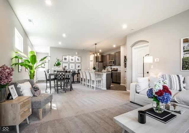 Photo 4 of Condo for sale at 10348 River Park Way, Indianapolis, IN 46234 | MLS# 22125310 | Listing updated on 2026-10-01