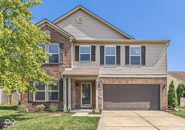 Photo 1 of Single family home for sale at 2443 Windsor Pl, Plainfield, IN 46168 | MLS# 22125360 | Listing updated on 2026-09-12